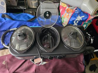 Triple slow cooker