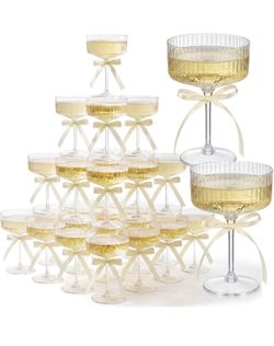 Champagne Coupes (50 count)