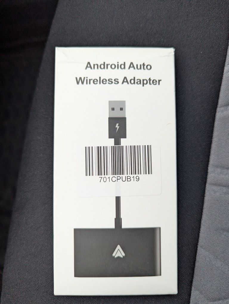 Car Play or Android Auto Wireless Adapter Brand New