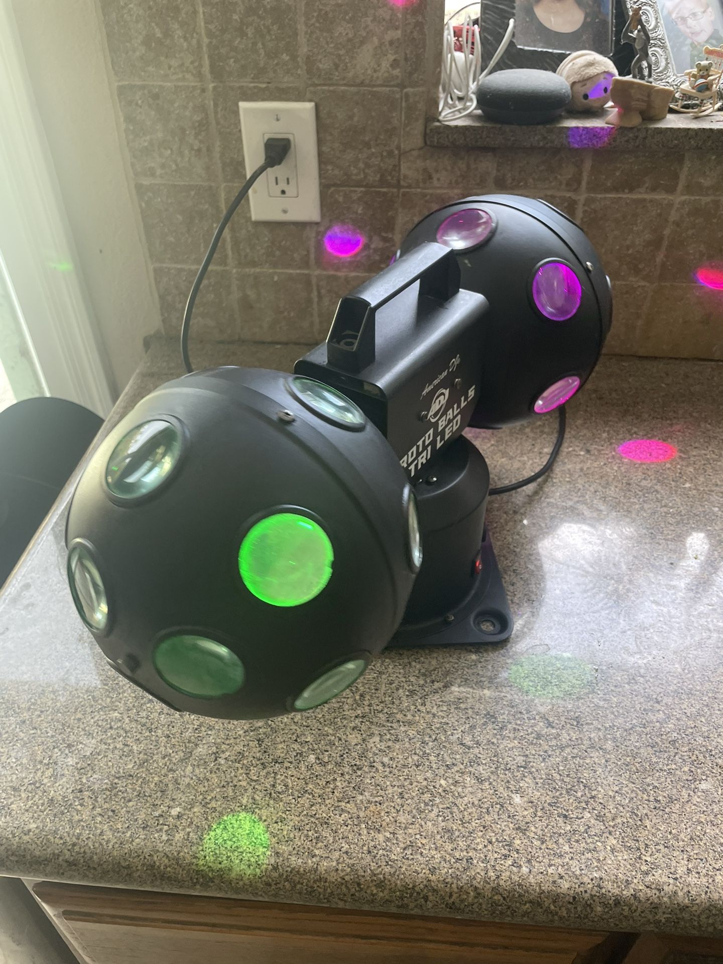 Professional Quality American DJ ROTO BALLS TRI LED Dual Rotating