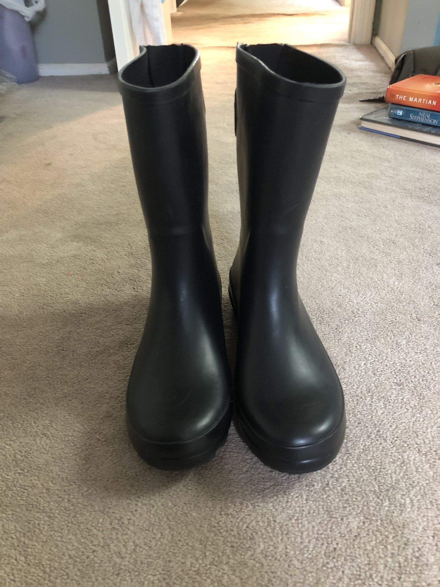 Rain Boots size 7