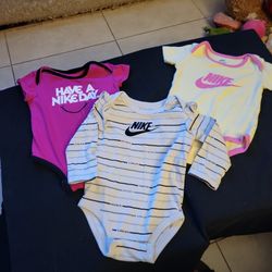 Baby girl nike set