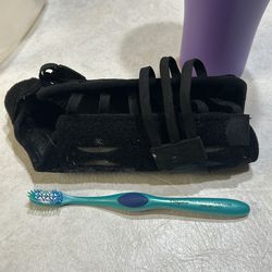 Wrist brace - kids size