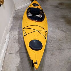 Eddyline Sky 10 Kayak – 2019 – Excellent Condition