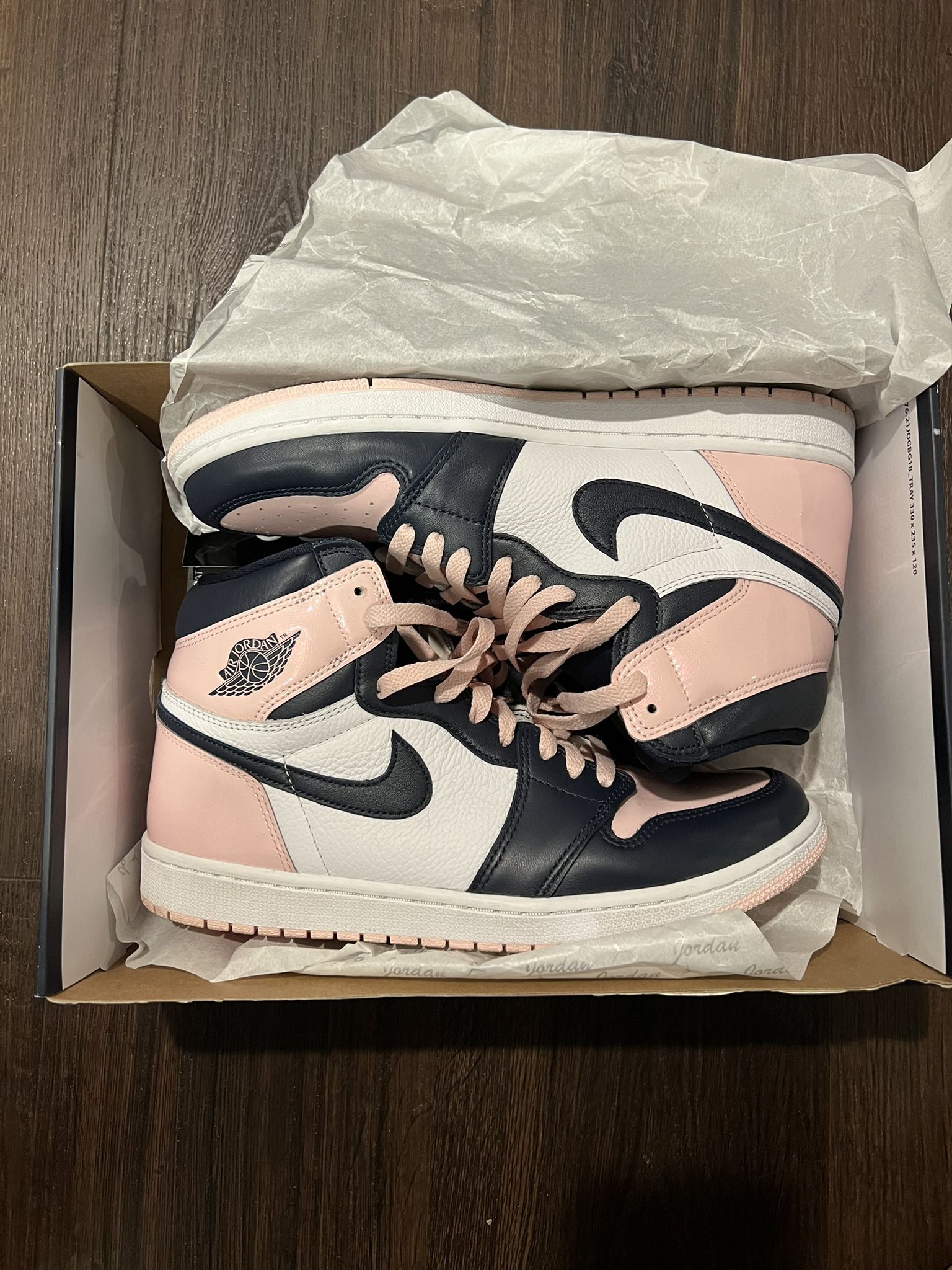Air Jordan 1 High Bubblegum 