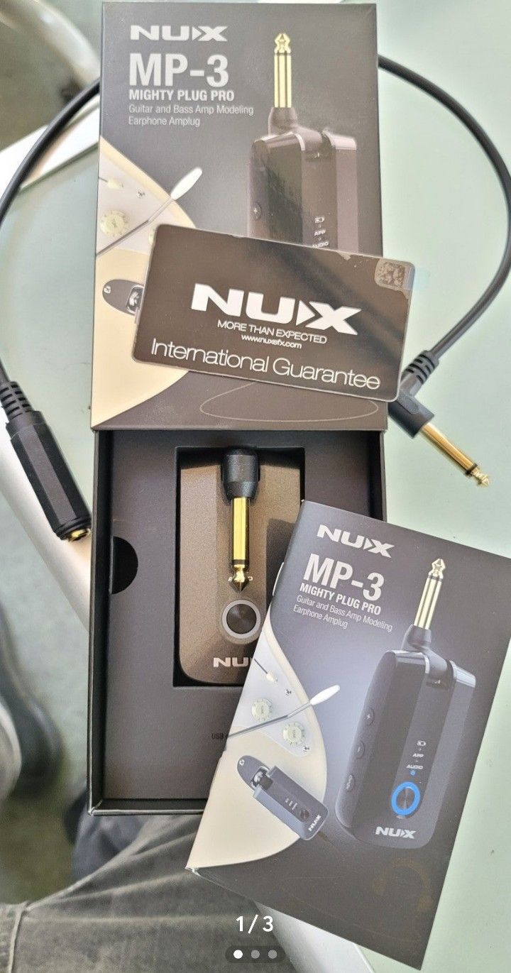 NUX Mighty Plug Pro Guitar & Bass Modeling Headphone Amp