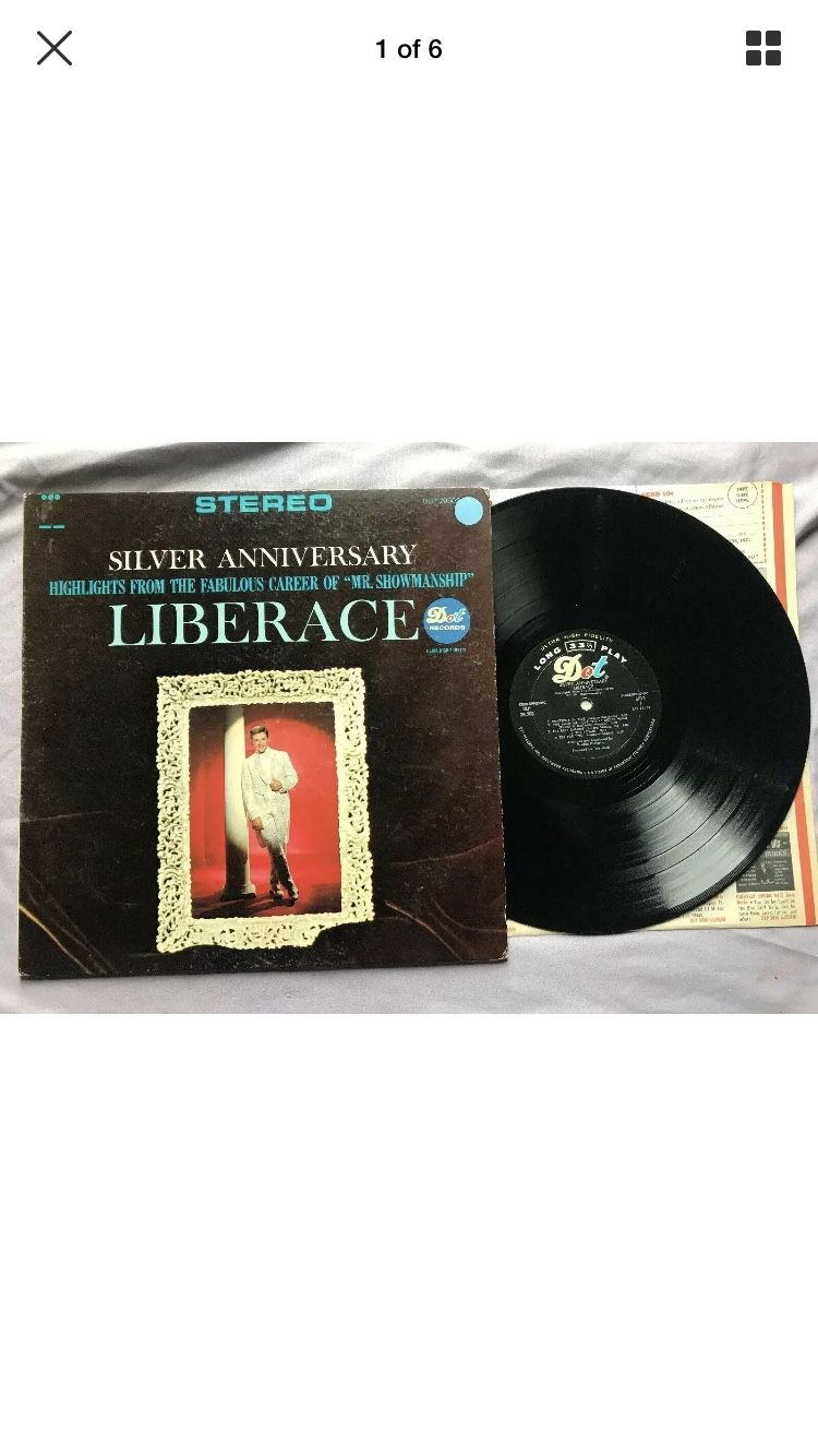 Liberace SILVER ANNIVERSARY “Mr. Showmanship” Dot Records Stereo LP 29502
