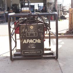 Apache Dc Welder Arc Welder Farm Welder With 8hp Engine Briggs And Stratton