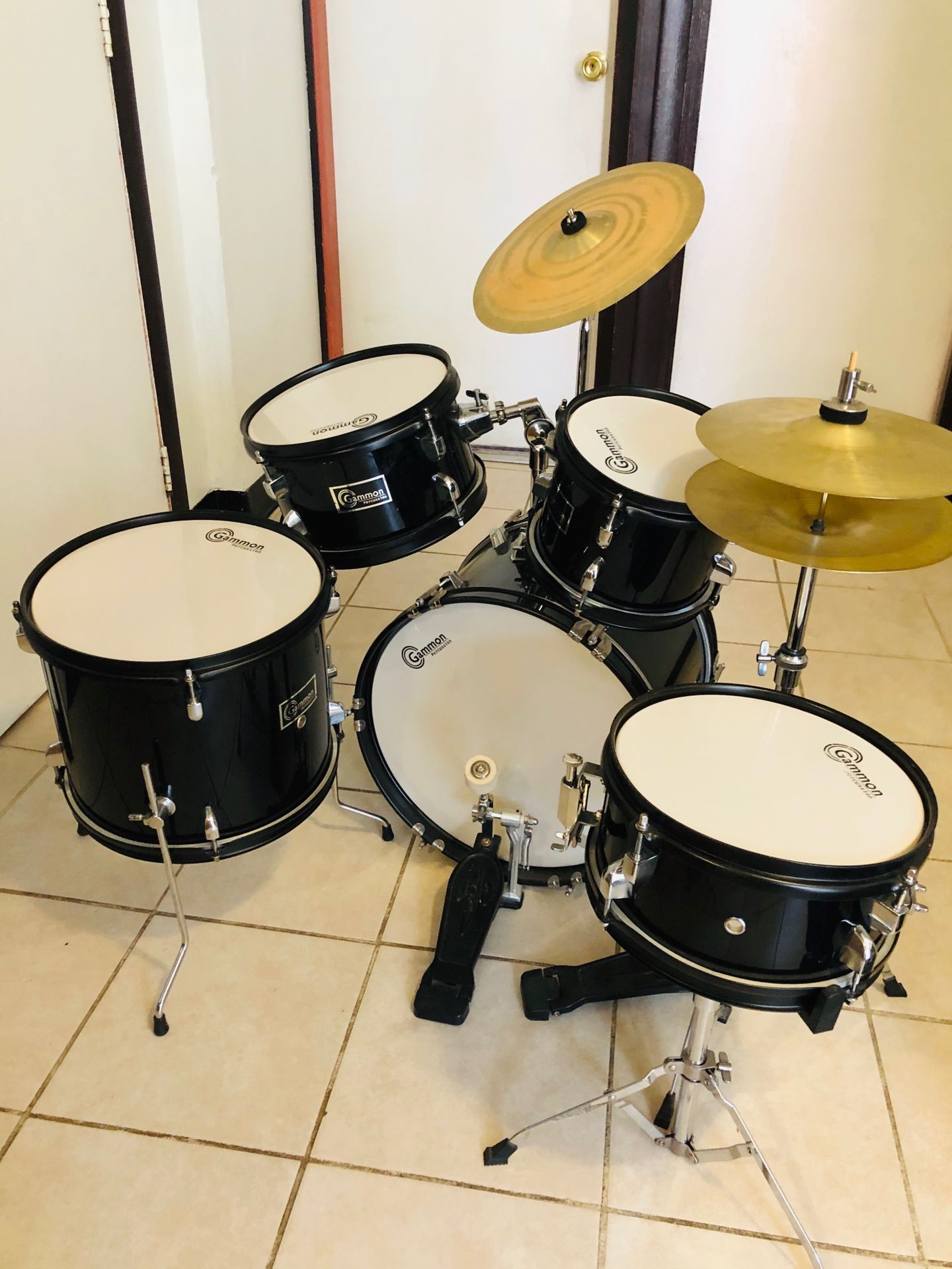 Kids drum set in black,Gammon/Bateria para ninos en negro