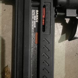  Banks 18 Gauge Brad Nailer 