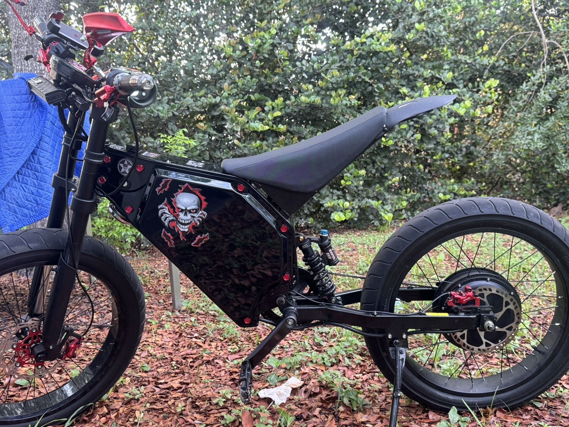5000w Stealth Bomber Surron E-bike