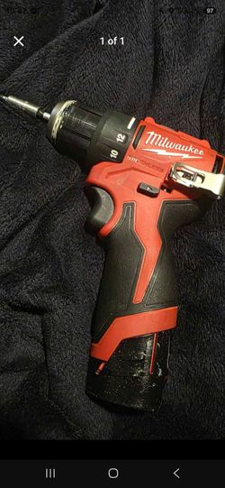 Milwaukee drill with no charger
