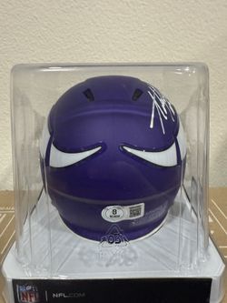Mini Auto Helmet