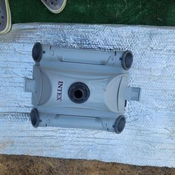 Intex Automatic Pool Vacum 