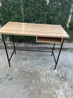 Small desk