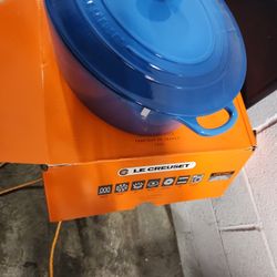 Le Creuset Oval Casserole