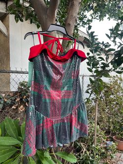 Women. Dress. Saze. XL