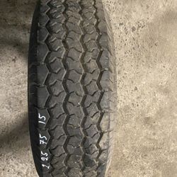 One Tire 225 75 15