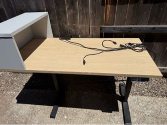 Adjustable height desk