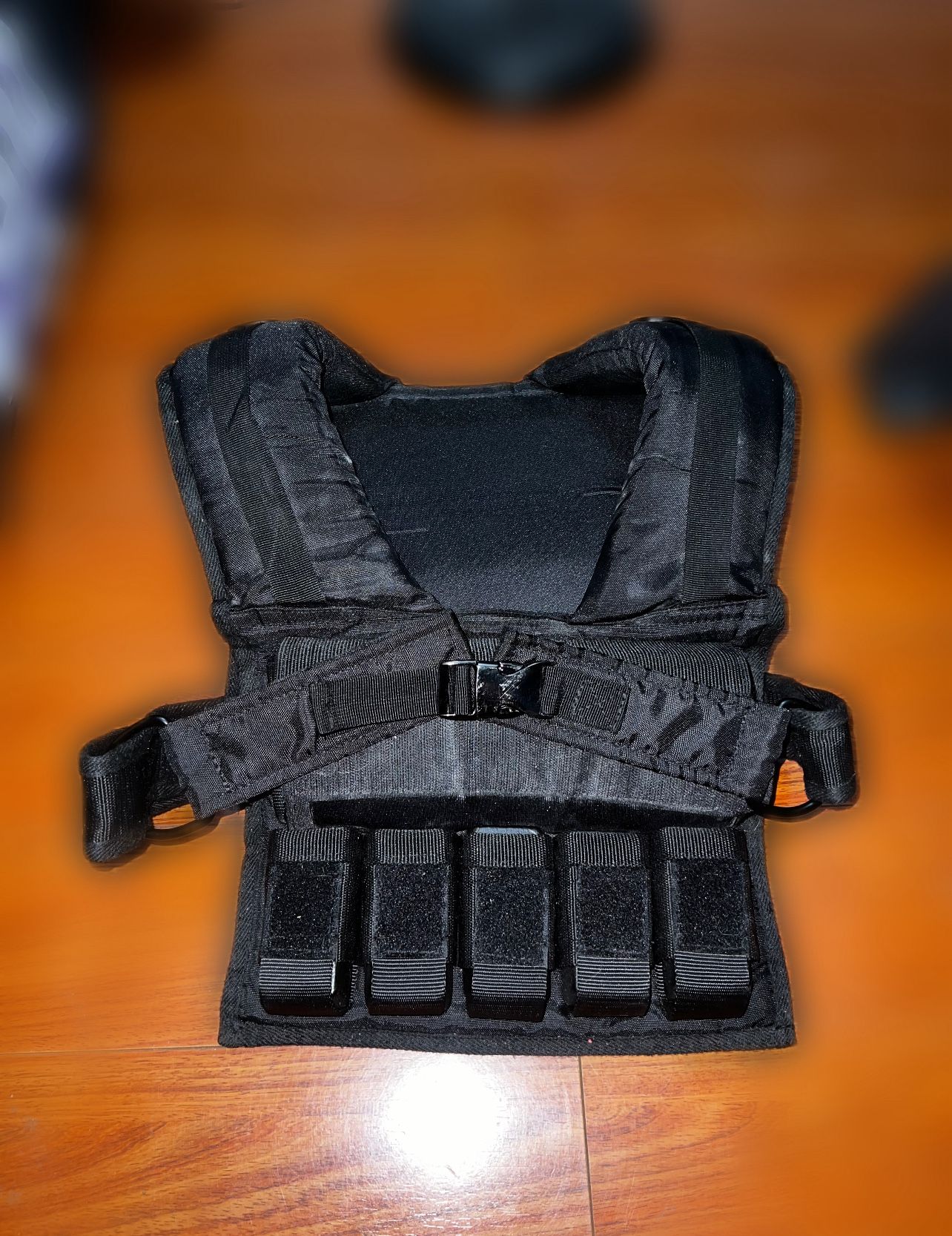 Adjustable Weight Vest With Iron Weights 