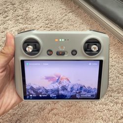 DJI RC Smart Controller 