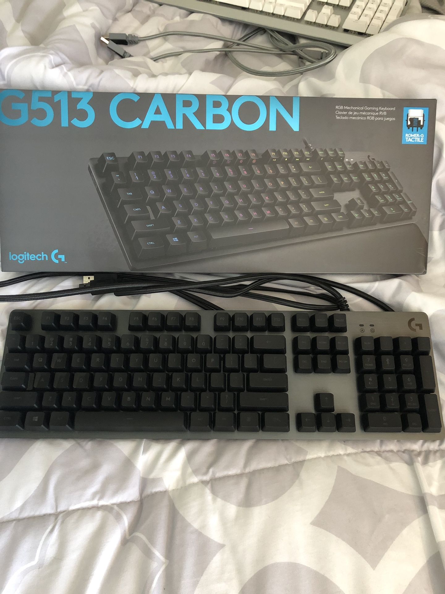 Logitech G513 Carbon