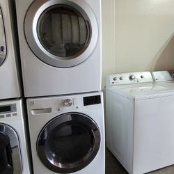 Kenmore Front Loading Washer And Stackable Gas Dryer Set 
