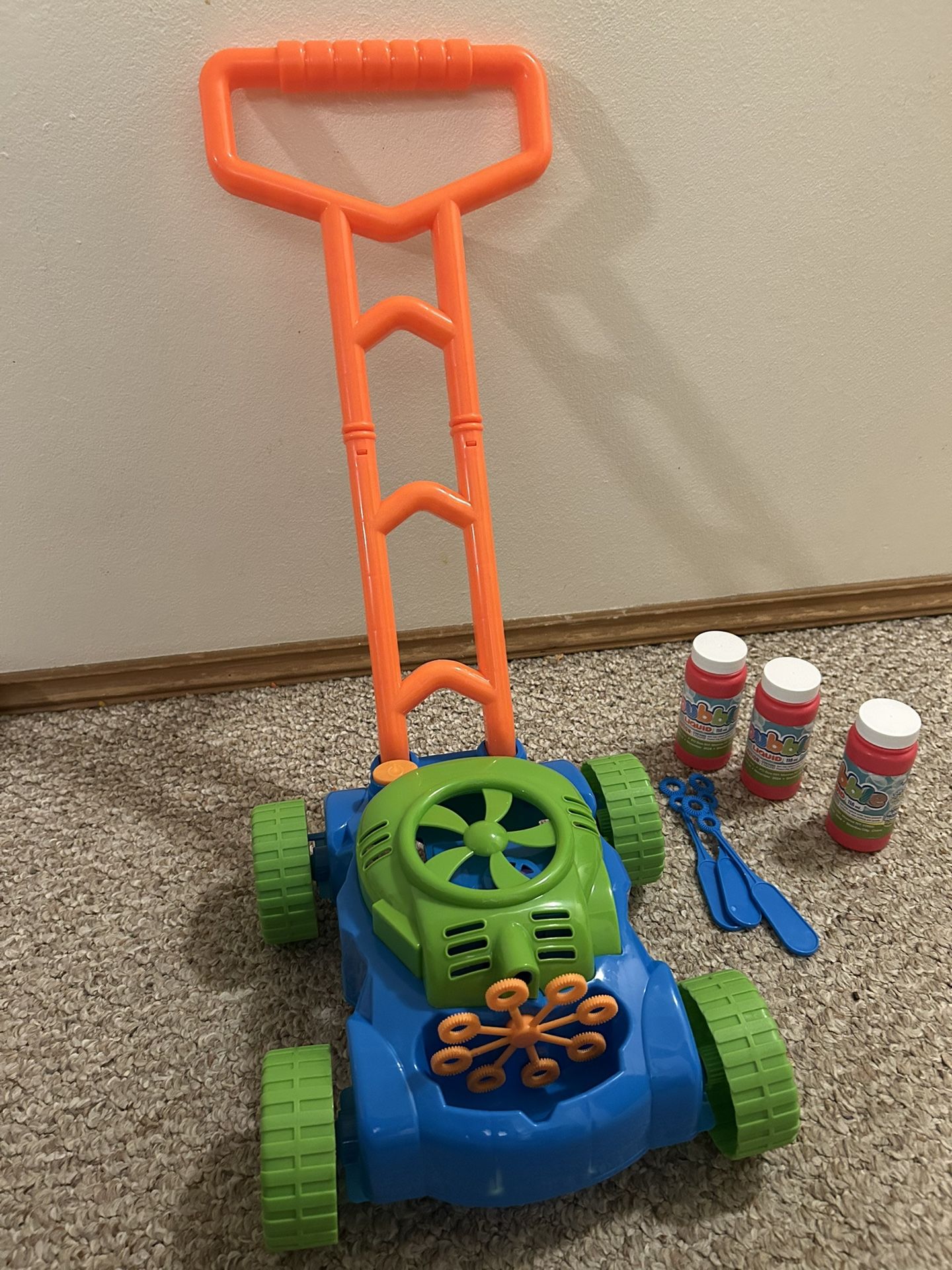 Lawn Mower With Bubbles New