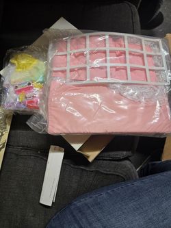 Vintage 1983 Rich & Famous Glamour Bed/ Fashion Doll Clothing For Barbie