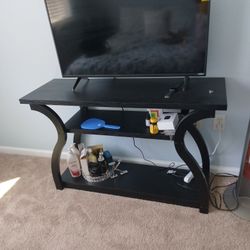 Black Beautiful Wood TV STAND for Sale in Milpitas CA OfferUp