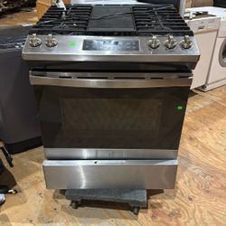 GE Gas Range 