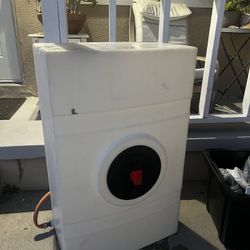 60 Gallons Water Container 