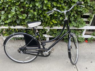 Trek Cocoa Classic bicycle