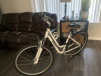 One time use like brad new!!i paid $280 6 month ago