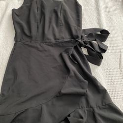 NWOT Medium Juniors Dress