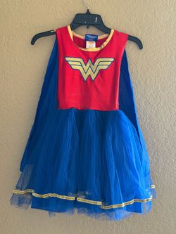 Wonder Women girls dress Sz M