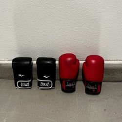 BOXING GLOVES
