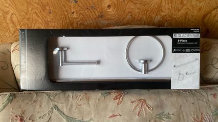 Glacier Bay Dorind 3-Piece Bathroom Accessory Kit Chrome