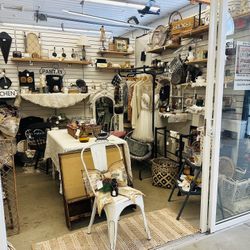 East Aurora Flea Market 