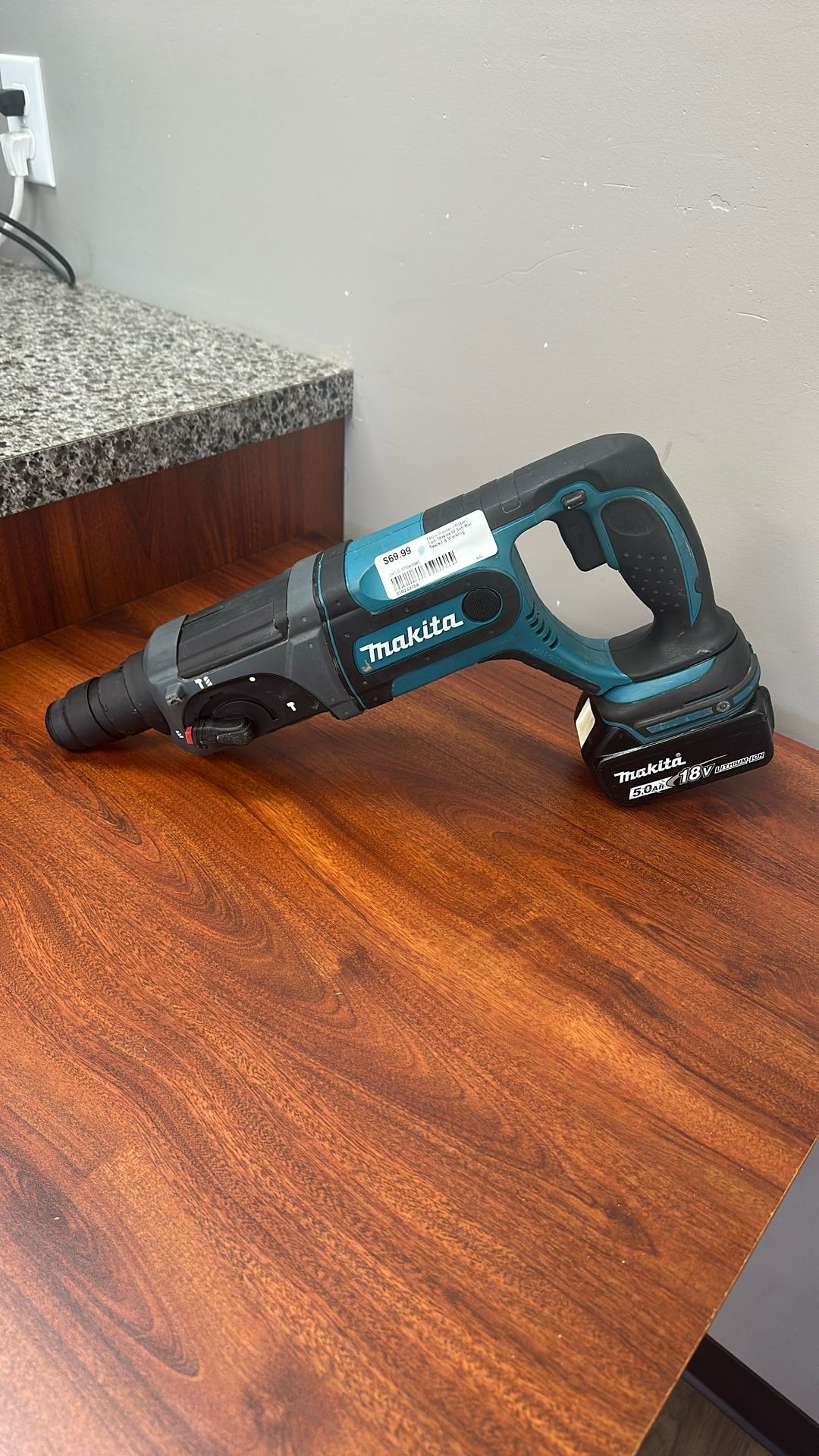 Makita Rotary Tool W/ 5ah Battery