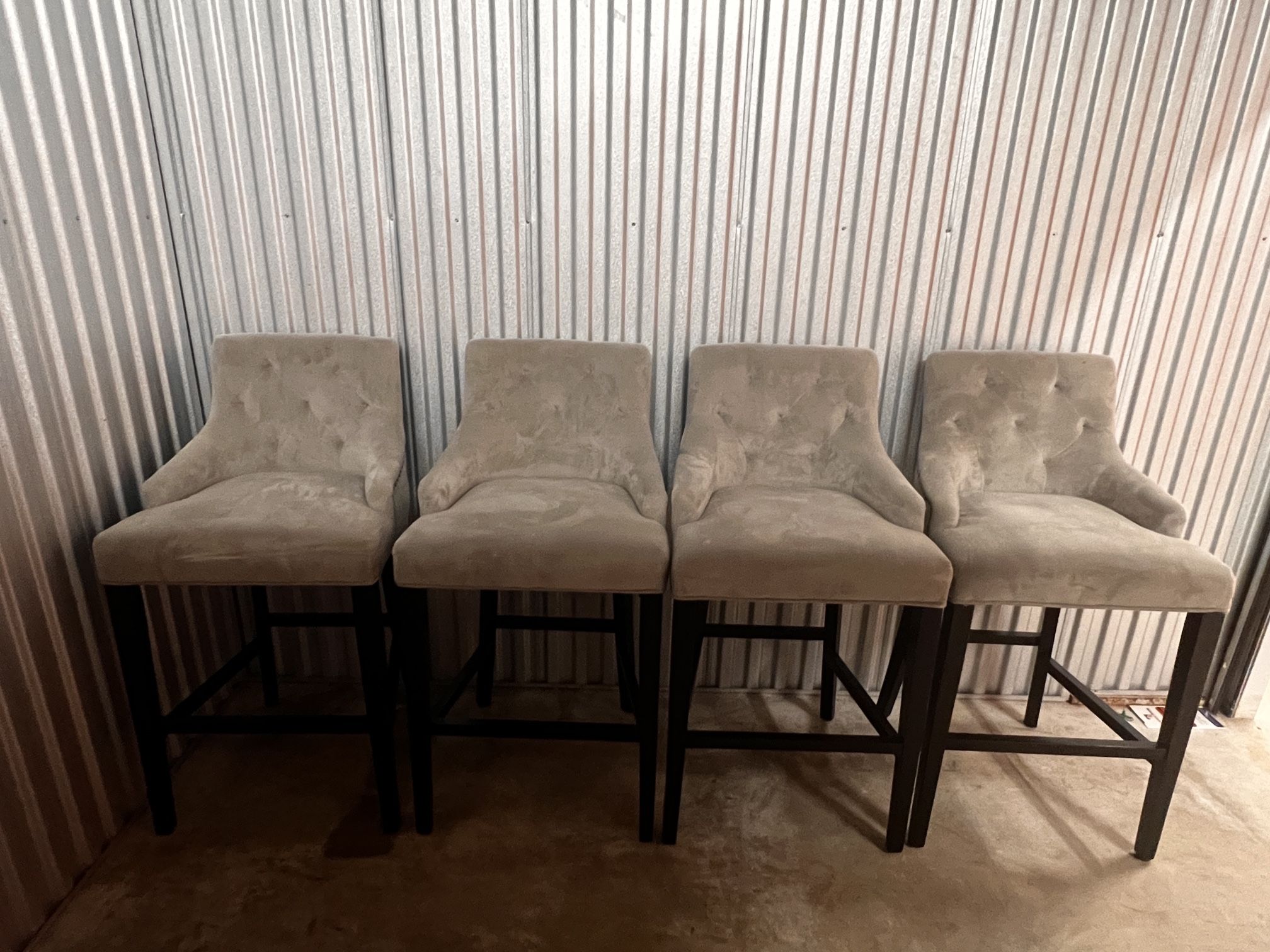 4 Velvet Upholstered Bar Stools