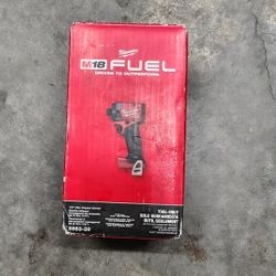 FREE BONUS BATTERY! NEW MILWAUKEE M18 FUEL 18V BRUSHLESS CORDLESS 1/4 INCH HEX IMPACT DRIVER - TOOL ONLY