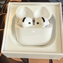  AirPod 4s With Noise Canceling.