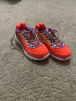 Stunning FILA Memory Foam Countdown 2 Shoes For Girls, Size 13.5, Irving, TX, NEW