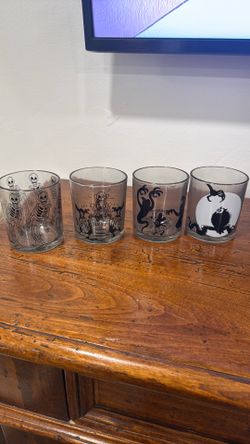 Disney Halloween glass