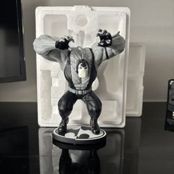 Bane Statue