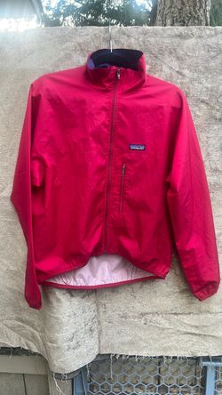 Women Patagonia rain jacket