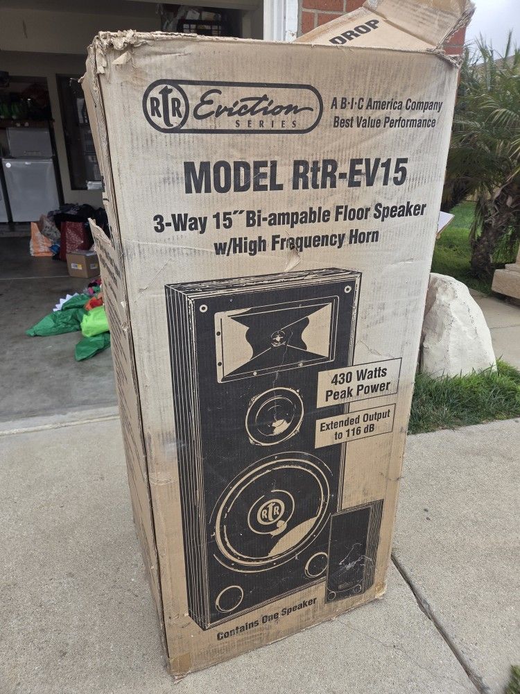Floor SPEAKER- 3 Way 15" Custom Eviction Series