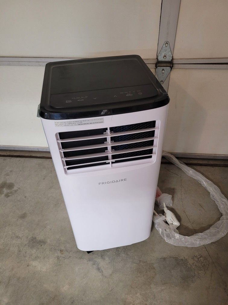 Frigidaire 8,000 BTU 115V Portable Air Conditioner  (BARE UNIT ONLY)