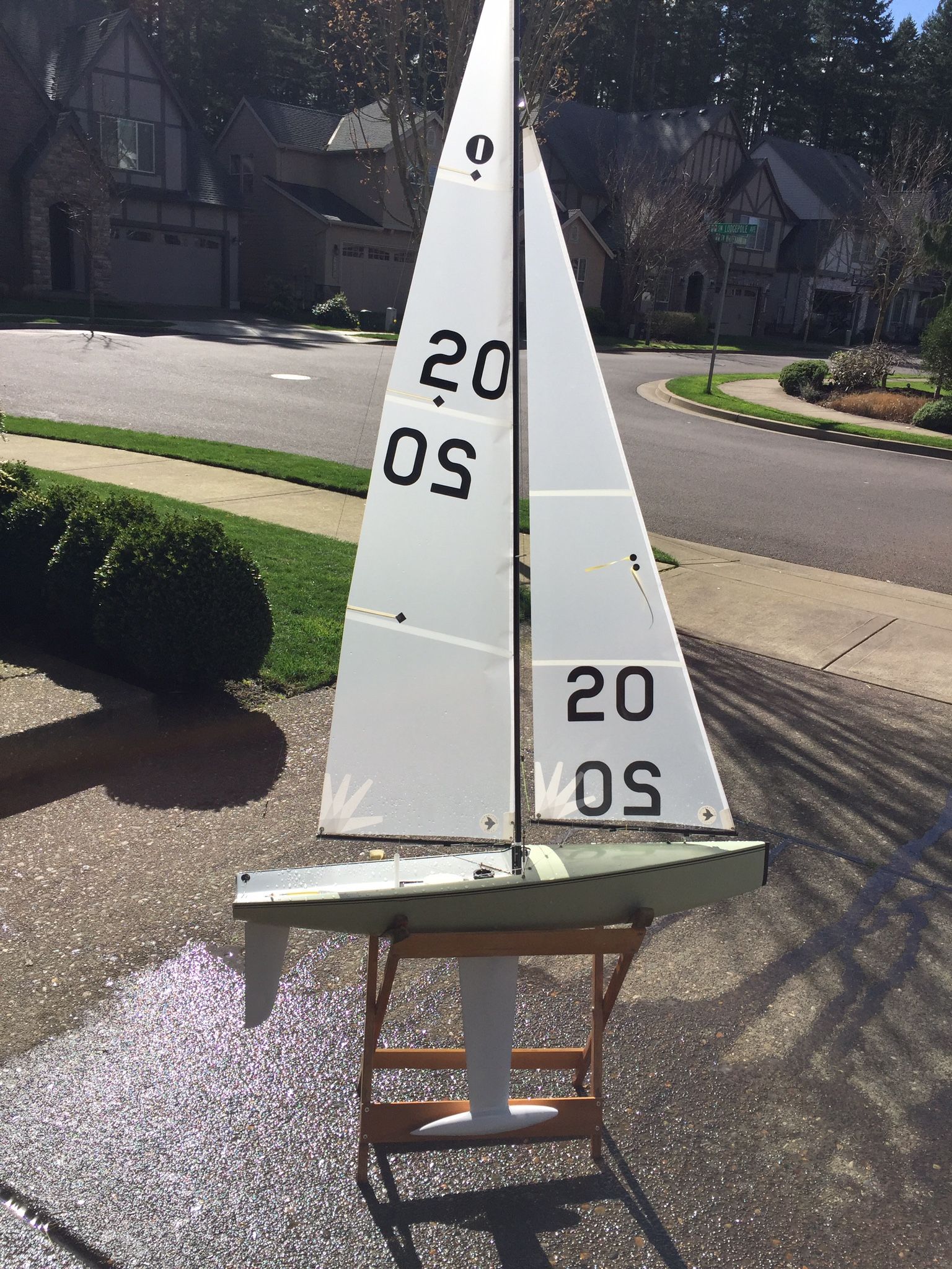 Azetone International One Meter (IOM) Radio Controlled Sailboat